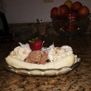 Banana Split Glass Plates